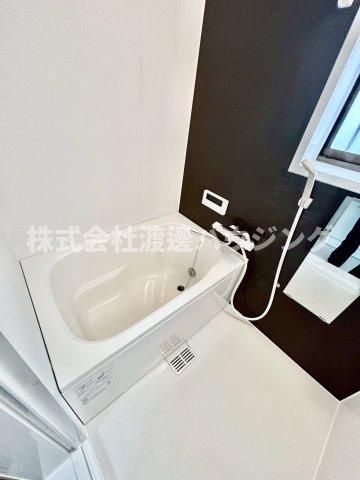 灰塚６丁目貸家の浴室