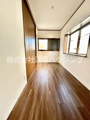 灰塚６丁目貸家の寝室