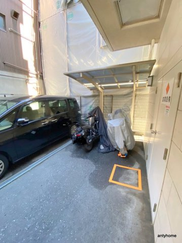 ラナップスクエア大阪城西　仲介手数料無料の駐車場