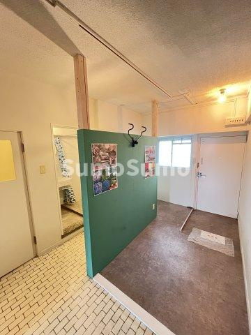 マンション大谷の玄関