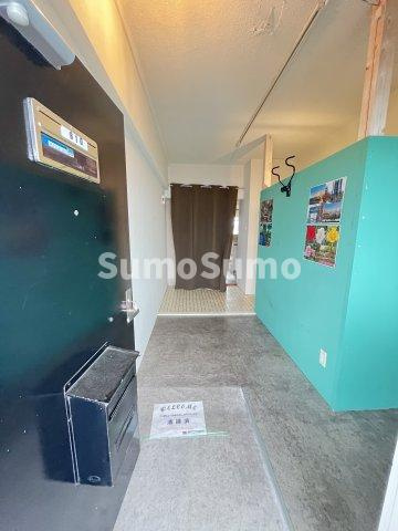 マンション大谷の玄関