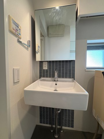 【独立洗面台】