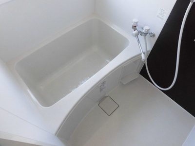 【浴室】 | ハイツロイヤル | バストイレ別々なので湯船にゆっくり浸かってくださいね