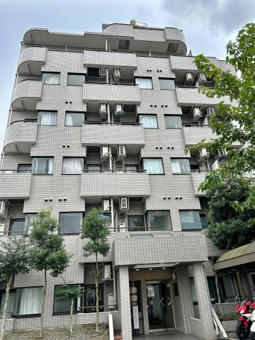 MAC平山城址公園コートの外観|落ち着いたタイル張り