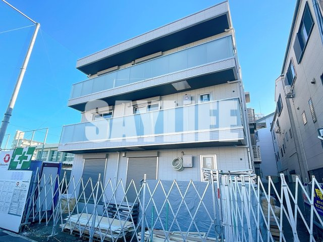 スペチアーレ東中本