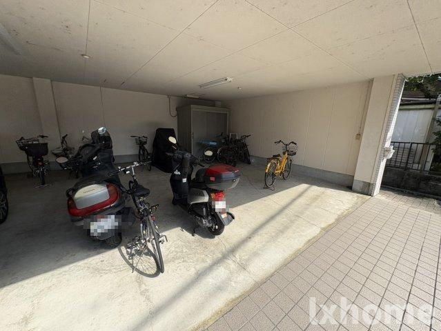 コーポ平尾の駐車場|駐車場です