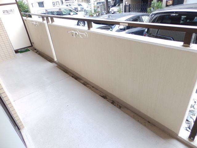 アバンセ六甲パート６のバルコニー