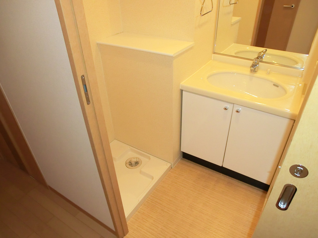 アバンセ六甲パート６の洗面所