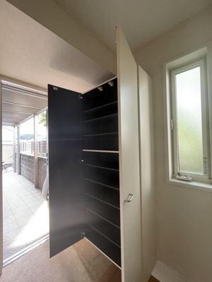 【玄関】 | サディラ