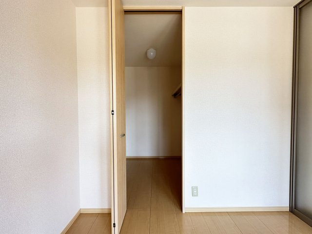 リヴェール北御座 B棟の収納