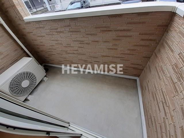 ライラックのバルコニー