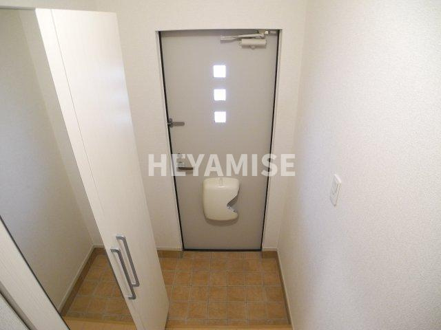 ライラックの玄関