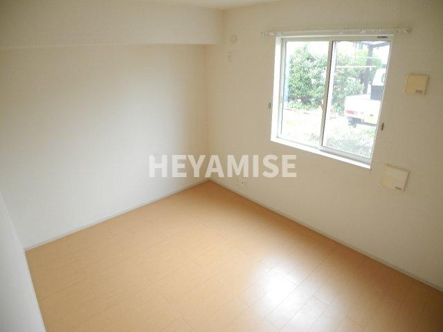 ライラックの内装