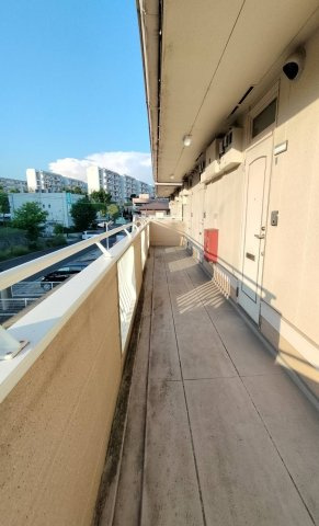 シュガー北落合のその他共用部分|外廊下です