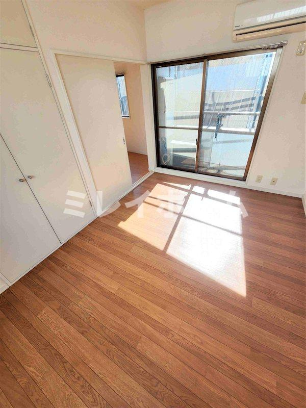 ロイヤルコスモ