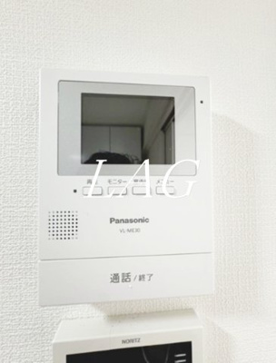 【セキュリティ】 | コーポステーションサイドコシベ | モニター付きインターホンになります。