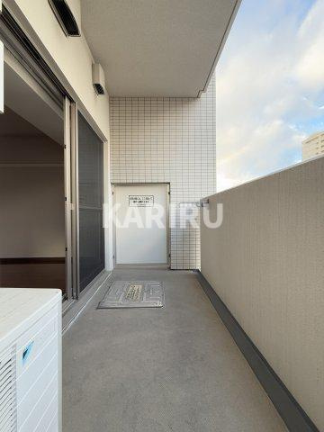 グランルージュ城東のバルコニー