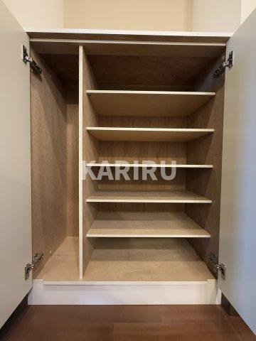 グランルージュ城東の収納