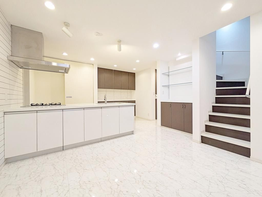 渋谷区代々木3丁目　中古戸建