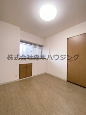 【洋室】 | 　フェルザ住道 | 使いやすい洋室です