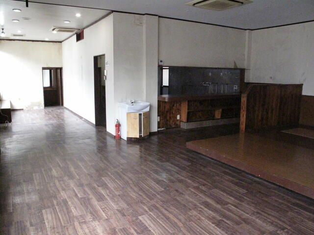 小林貸店舗