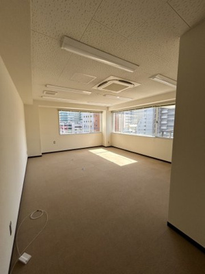 【内装】 | 54ヤングビル