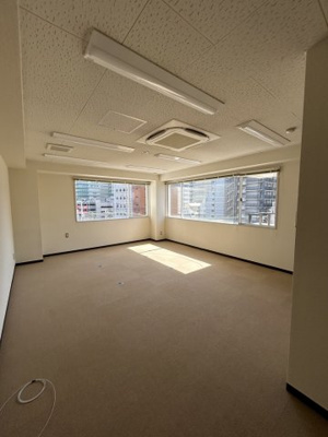 【内装】 | 54ヤングビル