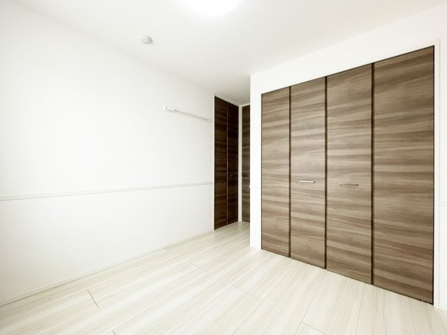 ロイヤルサン　Ｂ棟の居間・リビング