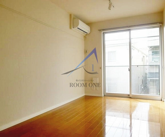 ホワイトフィールド西小山の居間・リビング|洋室のお部屋です。