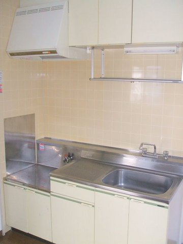 プレザンスコートのキッチン|ガス2口コンロ設置可