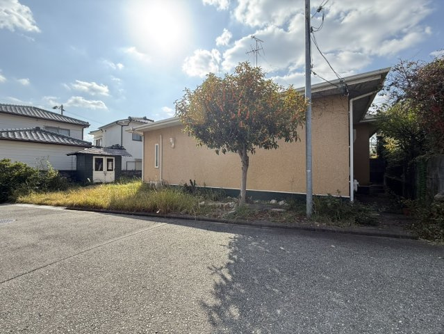 豊中市刀根山二丁目戸建の外観|探しても見つからない平家！