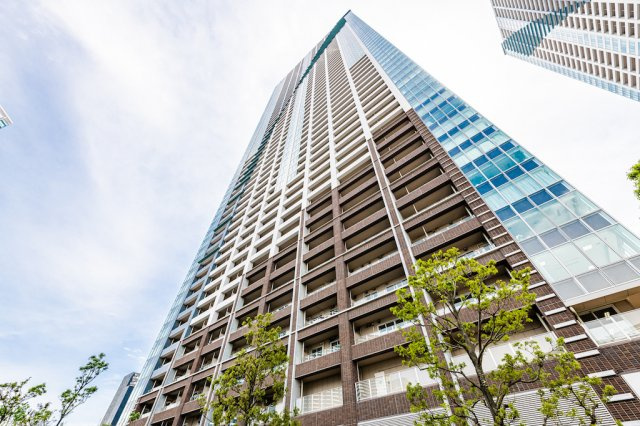 THE TOKYO TOWERS SEA TOWER