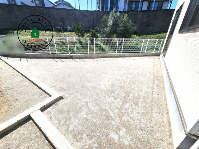 糟屋郡須恵町新原第5-3棟（1号棟）の庭|お庭で自由な時間を過ごせます。