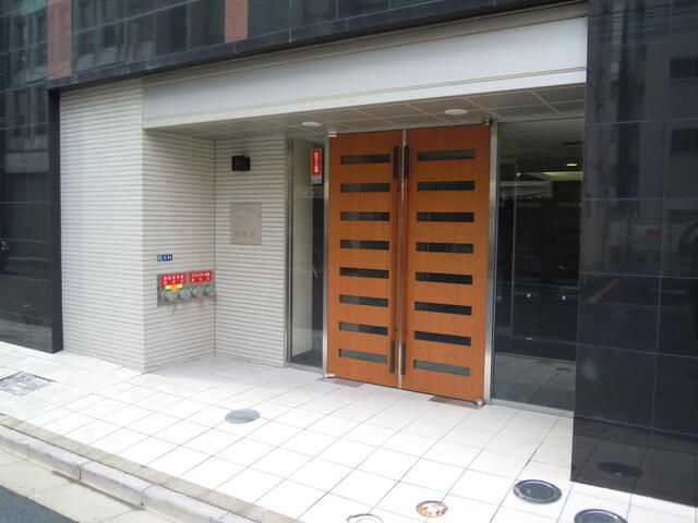 パークウェル秋葉原のエントランス