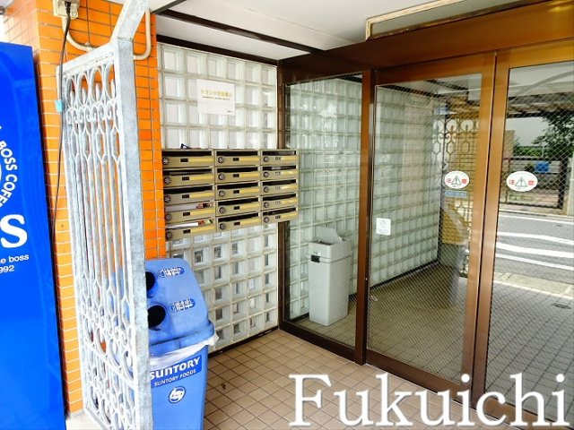 サンコート上目黒のエントランス