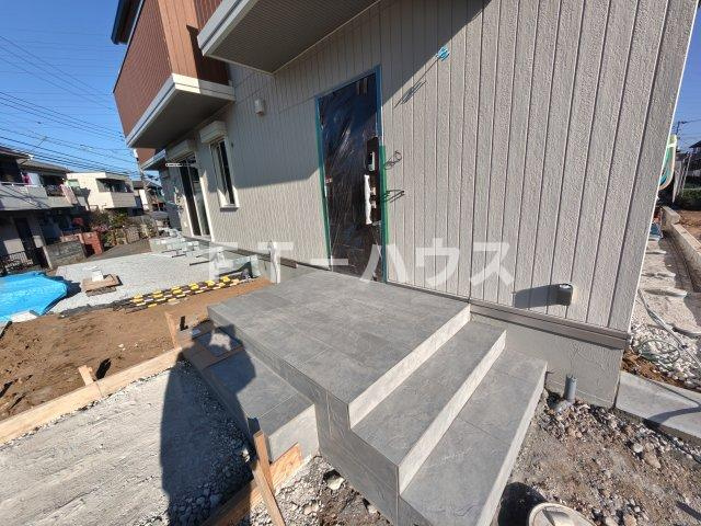 NUEVA VIDA(ヌエバ ビダ)の駐車場