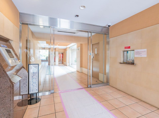 サンクタス大島のエントランス