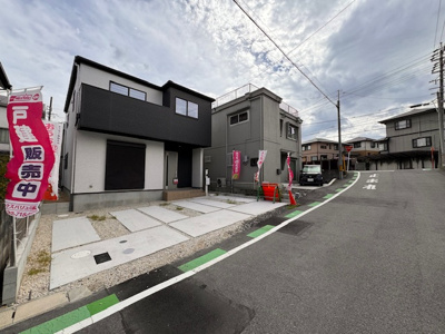 【前面道路含む現地写真】 | Terrechez尾張旭市平子町2期全1棟【仲介手数料無料　城山小　旭中】 | 今すぐのご案内可能です！→  0120-336-922　までお気軽にお問い合わせください。