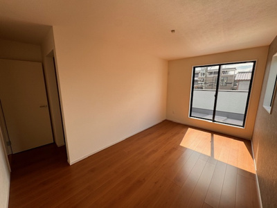 【洋室】 | Terrechez瀬戸市平町１期【仲介手数料無料　郊範小　南山中】 | 今すぐのご案内可能です！→  0120-336-922　までお気軽にお問い合わせください。