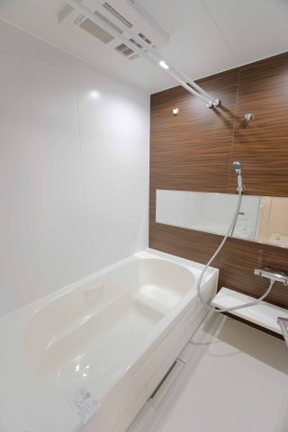 マリンハイツ北の浴室