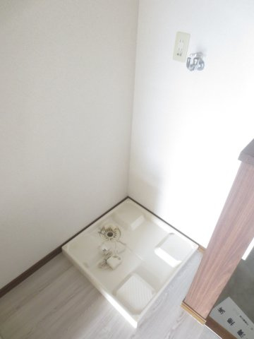 ひたちなか市大字高場のアパートの設備|洗濯機置き場の写真です。