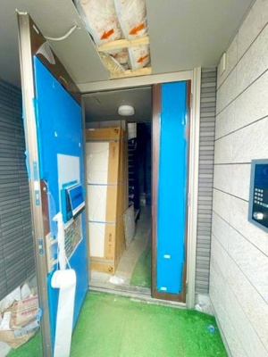 【エントランス】La maison中野方南町