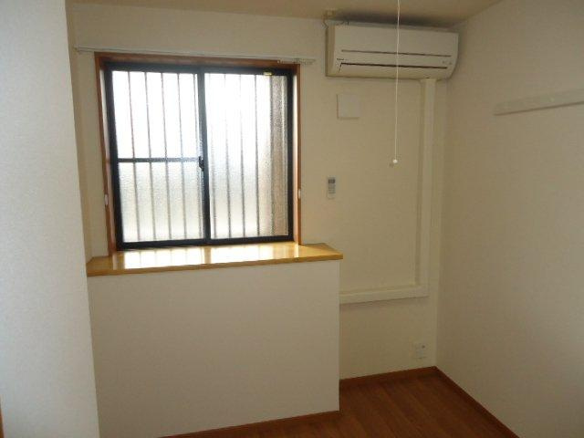 キャトル・セゾンの寝室|洋室