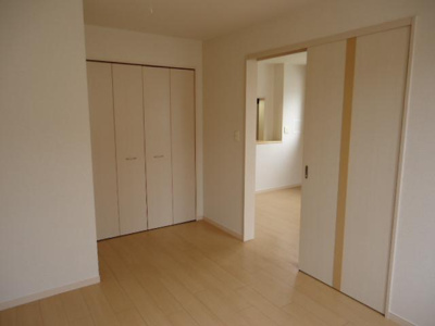 【内装】 | ガイア | 洋室南６．５帖