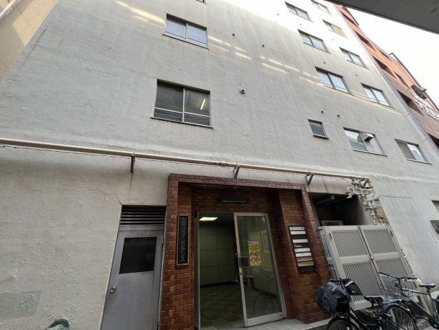 大森スカイレジデンスのエントランス