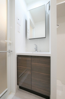 【内装】 | アークマーク王子