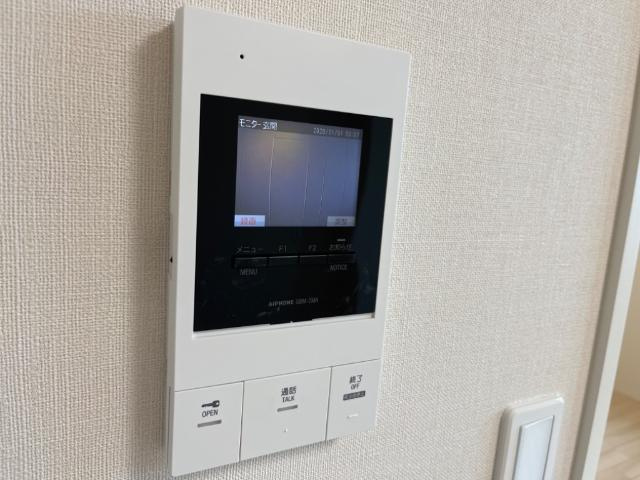 アンジュ  オー（Ａnge　eau）の内装|カメラ付インターホン