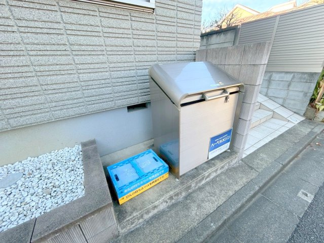 トミーハイマート阿佐谷のその他共用部分|★敷地内専用ゴミストッカー★