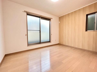 【洋室】 | 2階洋室6帖(北西側)