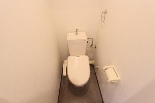 エストゥディオ瀬田のトイレ